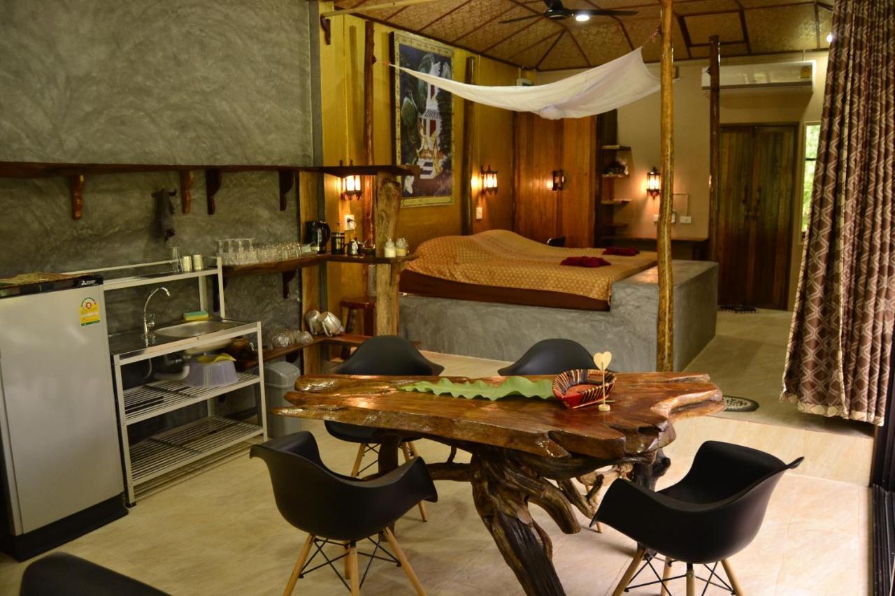 Eco-Logic, Resort For Charity Phato Ngoại thất bức ảnh